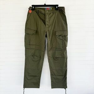 Cargo sk8 Empyre Relax Size 30 NWOT